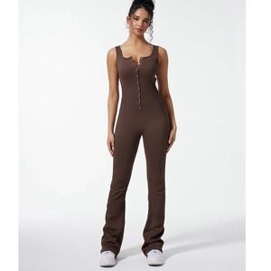 NWOT Brown stretchy ribbed jumpsuit
